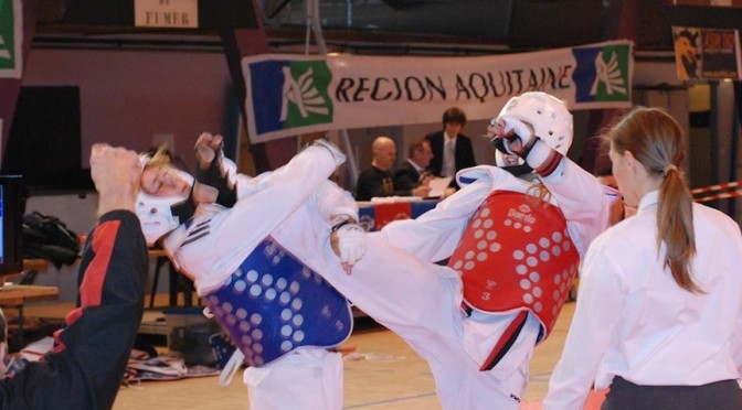 Comment faire le noeud de ceinture en Taekwondo, Judo, Karate, Aïkido…