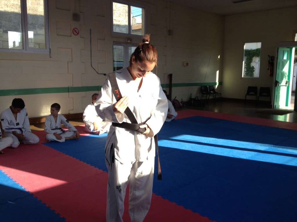 estelle-ceinture-noire-taekwondo-genissac-libourne-2