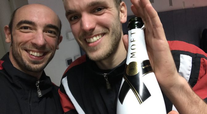 Simon 1er Dan de Taekwondo au dojang de Bouliac